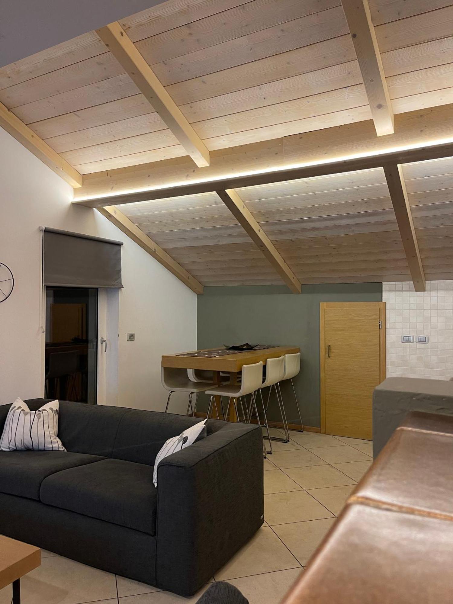 Mansarda Ciliegio Cavalese Apartment Exterior photo