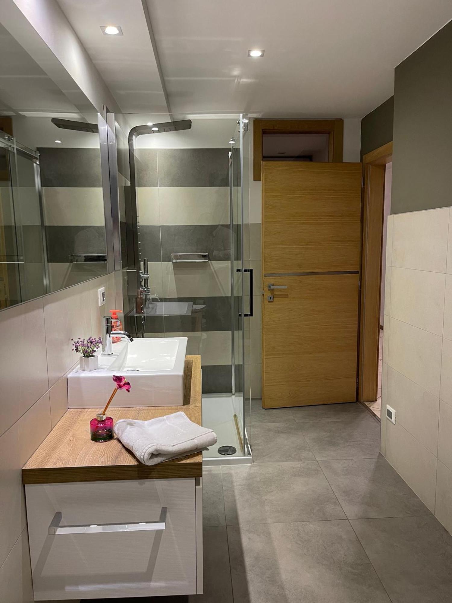Mansarda Ciliegio Cavalese Apartment Exterior photo